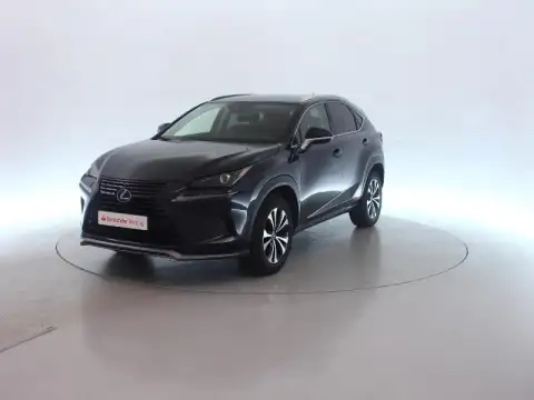 Lexus NX 2021
