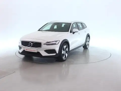 Volvo V60 Cross Country 2022