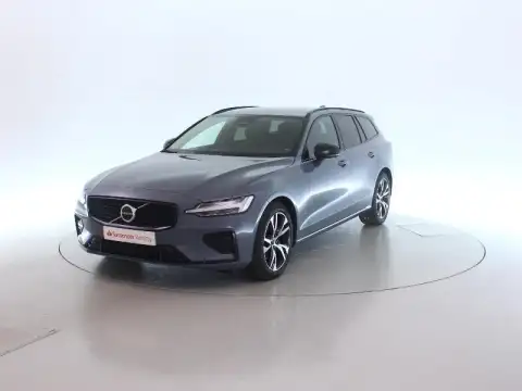 Volvo V60 2023