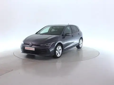 Volkswagen Golf 2025