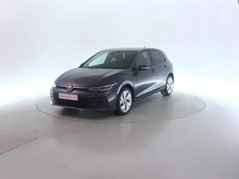 Volkswagen Golf 2025